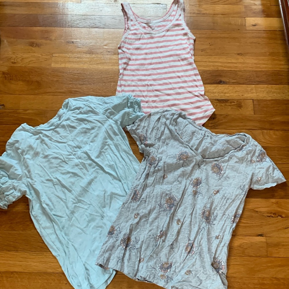 Loft T-shirt Bundle of 3